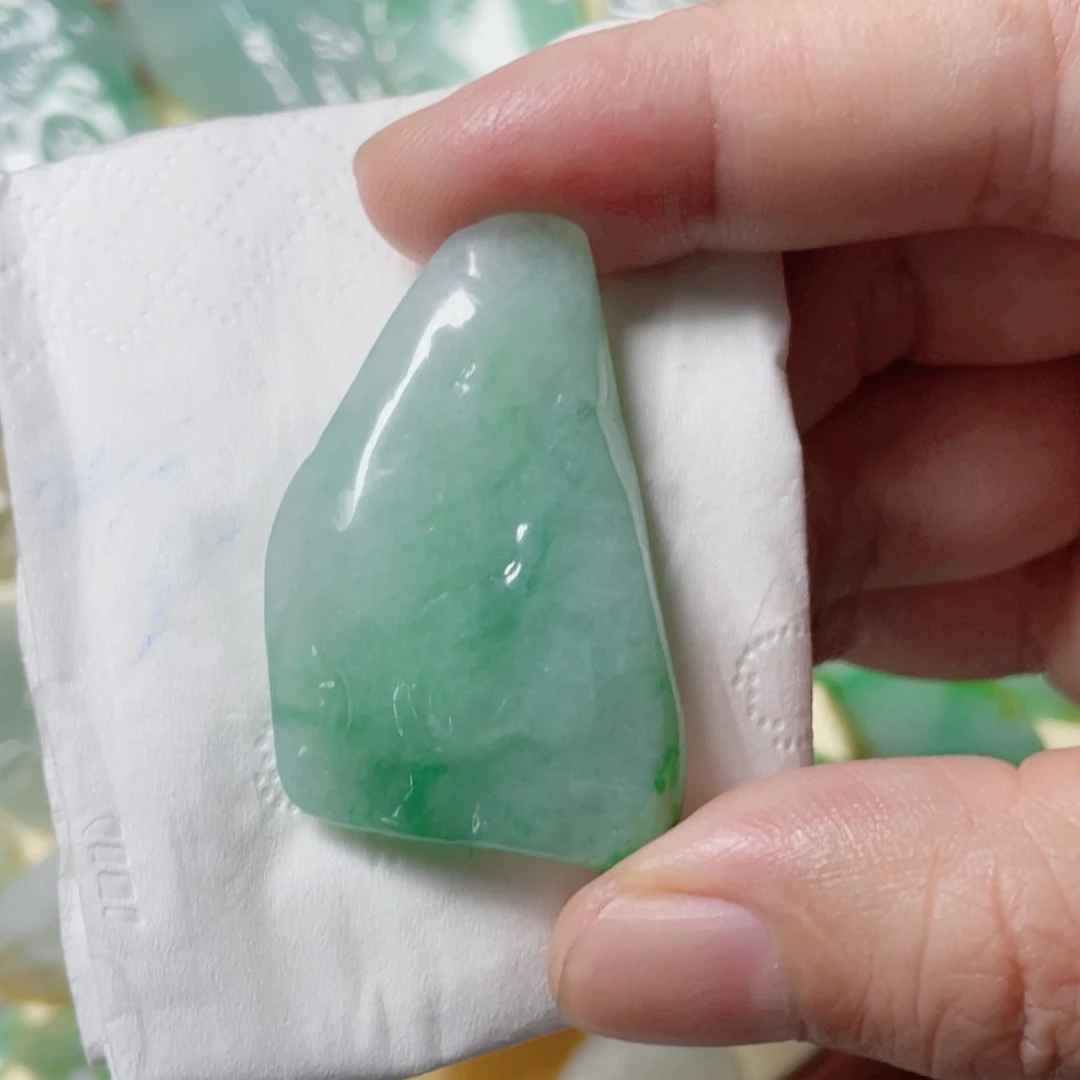 定制翡翠未镶嵌包工