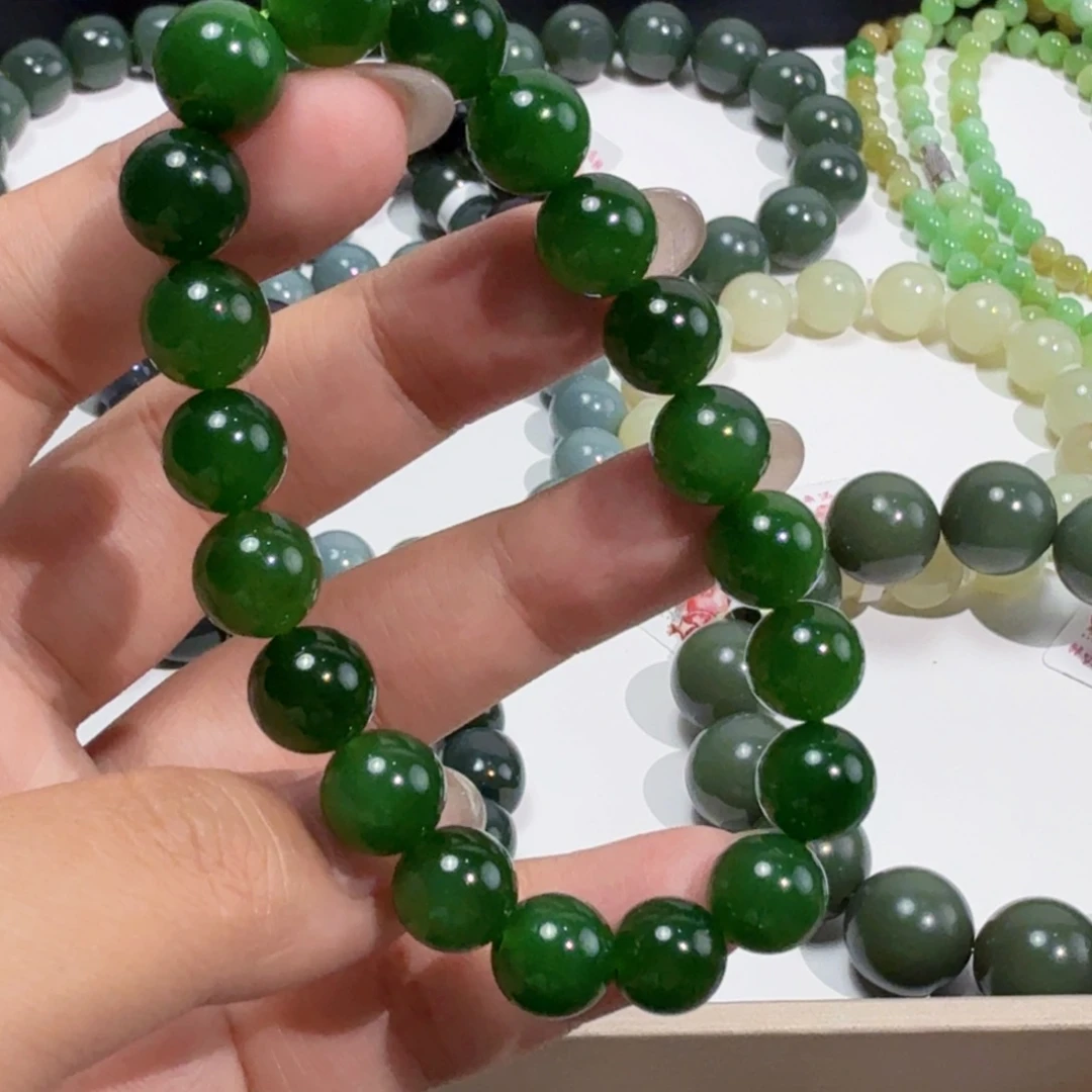 未镶嵌手链和田玉（碧玉）辣阳绿 10 俄