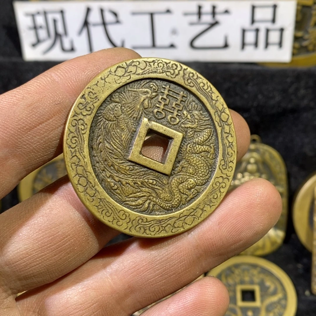 飞***南铜翻砂铸造现代工艺品