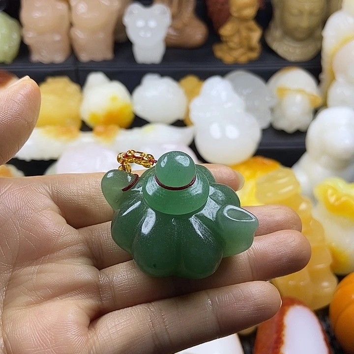 无花朵原石手把件