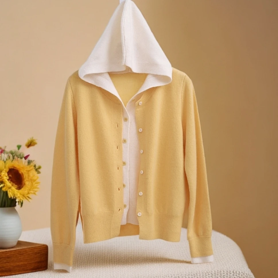 2025连帽复古撞色拼接假两件针织开衫女秋冬时尚洋气百搭毛衣