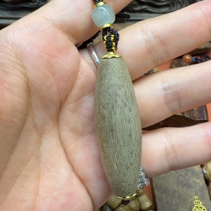 大叶紫檀（黑酸枝木类）