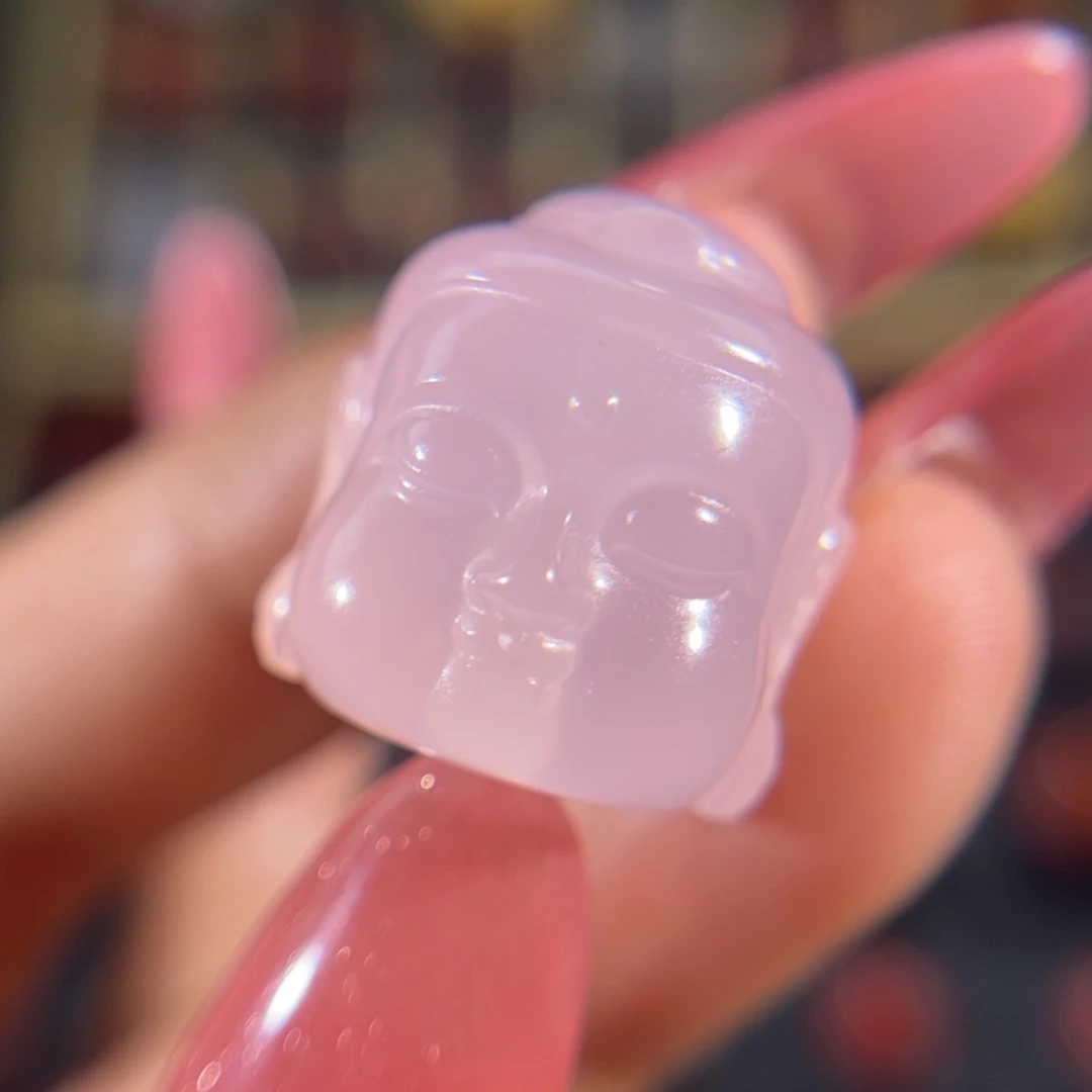 南红玛瑙中洞子宝宝观音未镶嵌