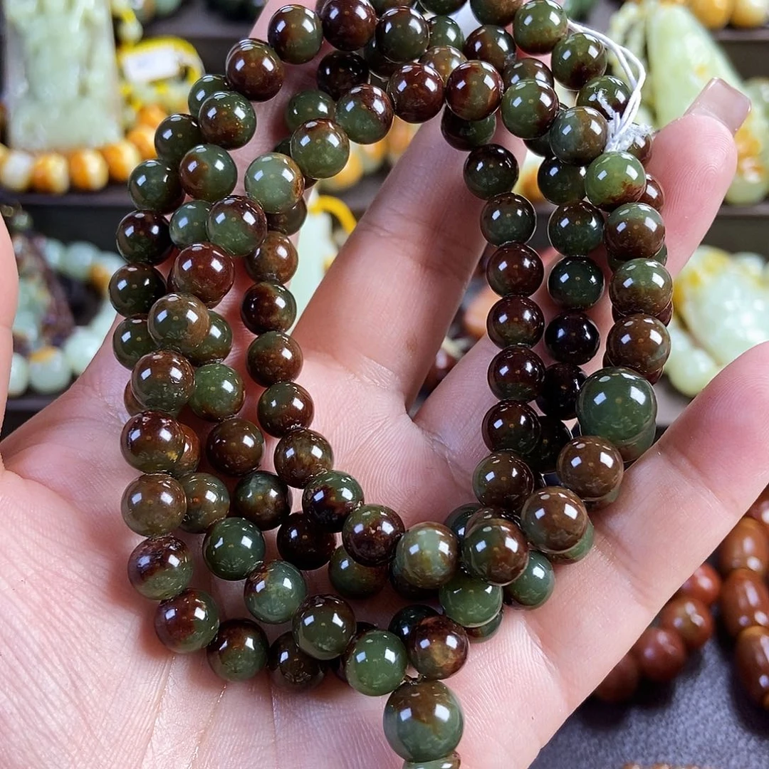 透闪石质玉未镶嵌手串