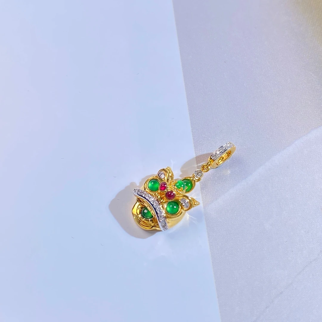 【美赞翡翠】18k金国潮醒狮小滴溜提溜精品翡翠吊坠