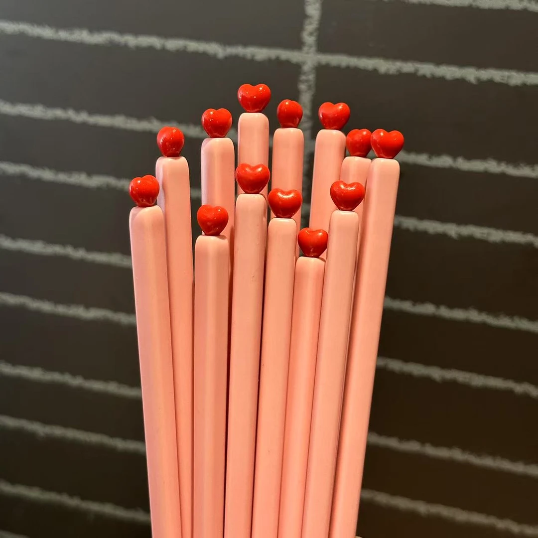 M【10双】可爱粉色爱心抗菌筷子防滑不易发霉清洗家用餐具筷子