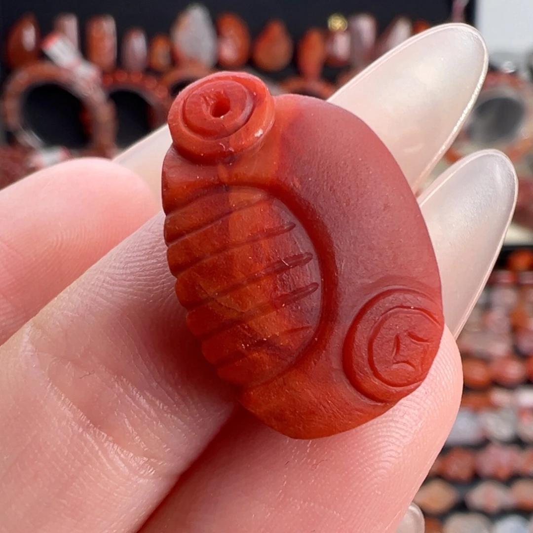 南红玛瑙未镶嵌颈饰火焰梳子