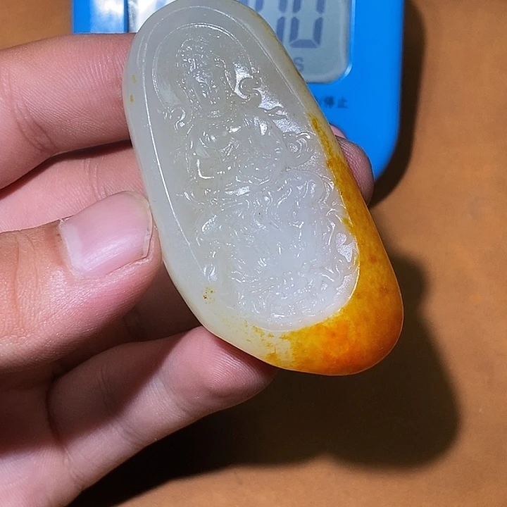 逆***行和田玉未镶嵌颈饰CC