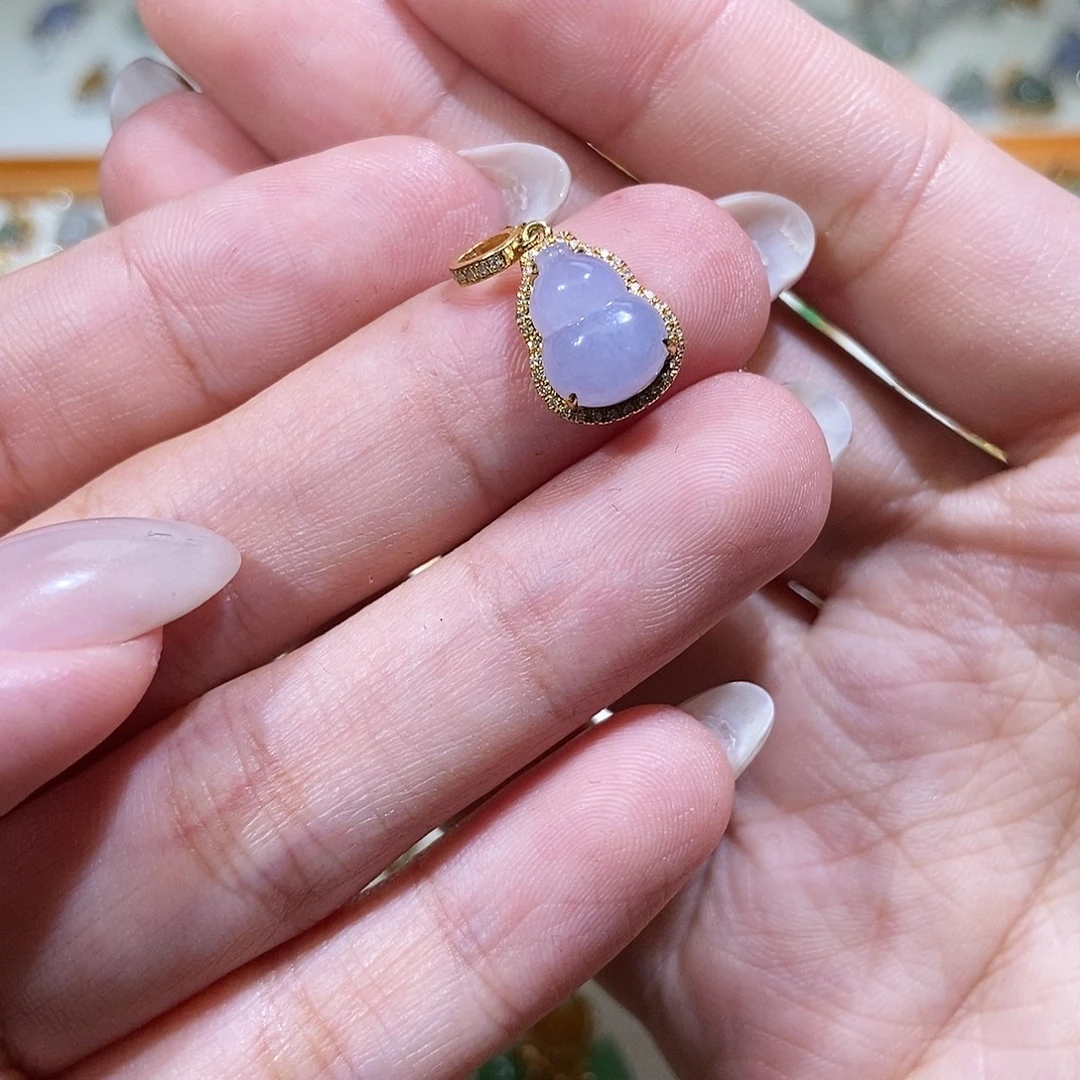 空***～翡翠18K金镶嵌吊坠(不含链)111