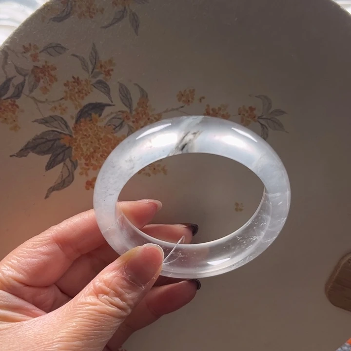 石英质玉未镶嵌手镯54-55福利不退不换