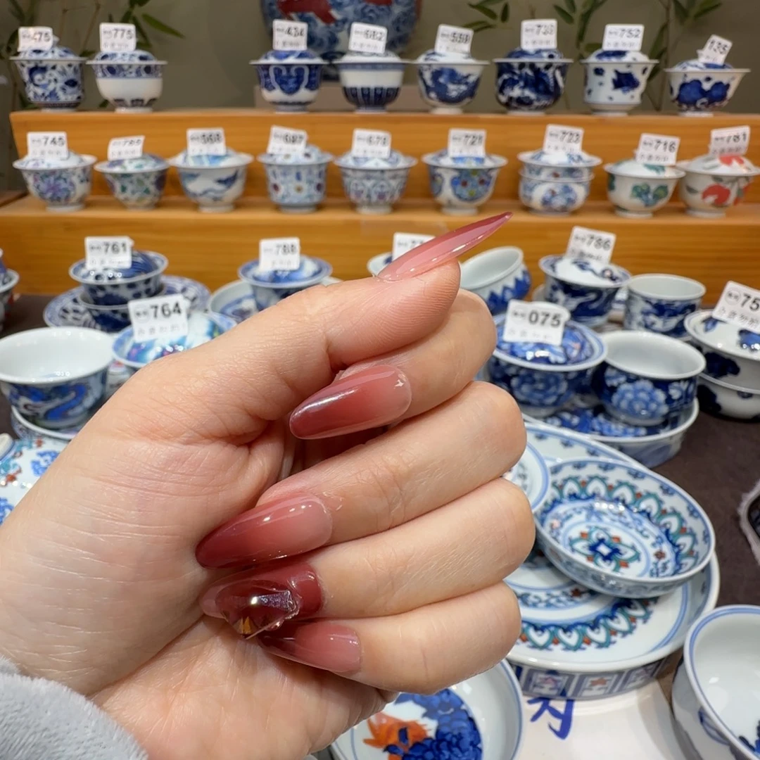 施***王微瑕景德镇陶瓷杯子