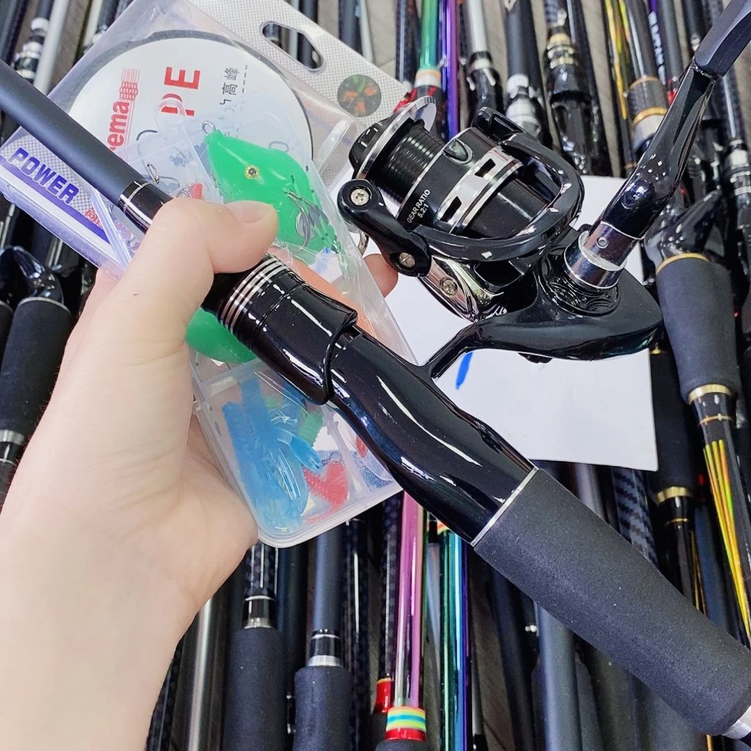 黑银色直柄路亚竿2.1一整套全都有