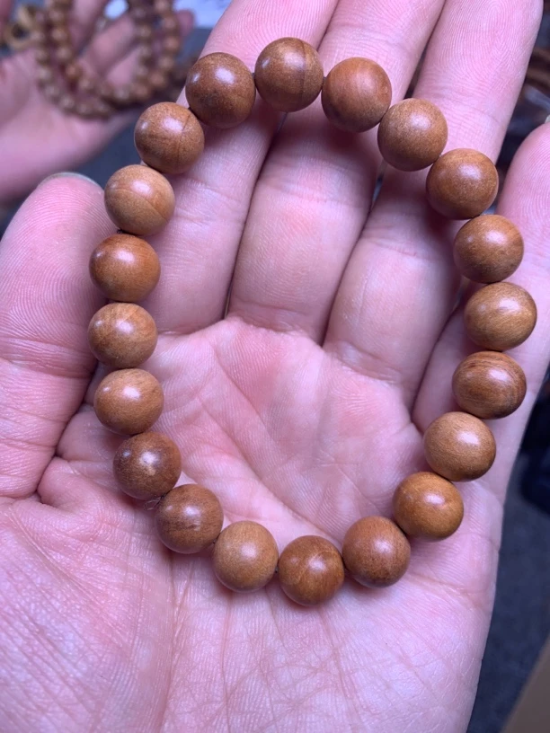 老山檀香风化料1.0单圈微瑕