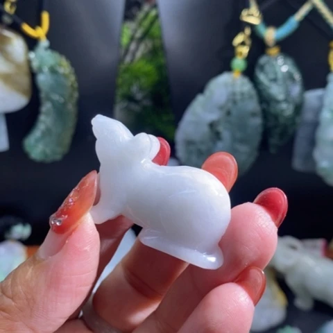 【闪购商品】颈饰未镶嵌翡翠鼠