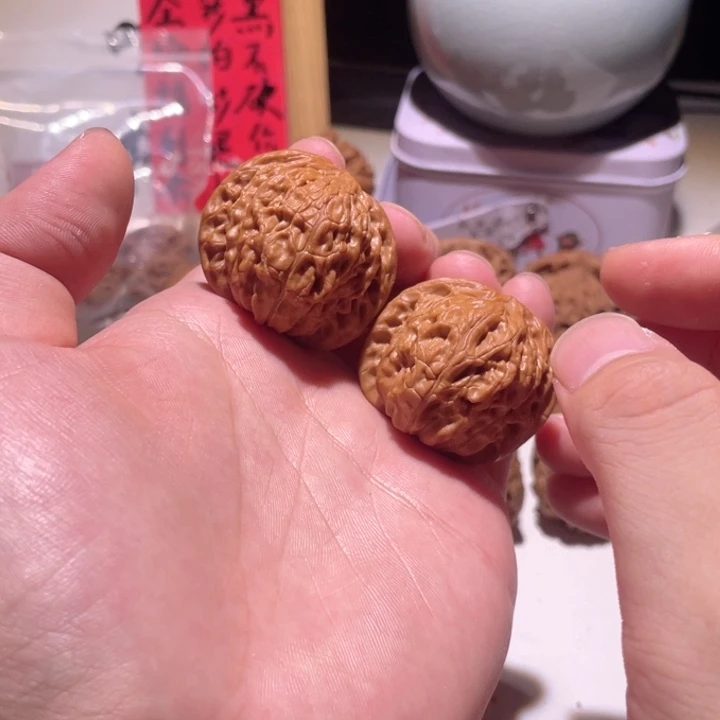 文玩核桃把件38全品一尺一克磨盘