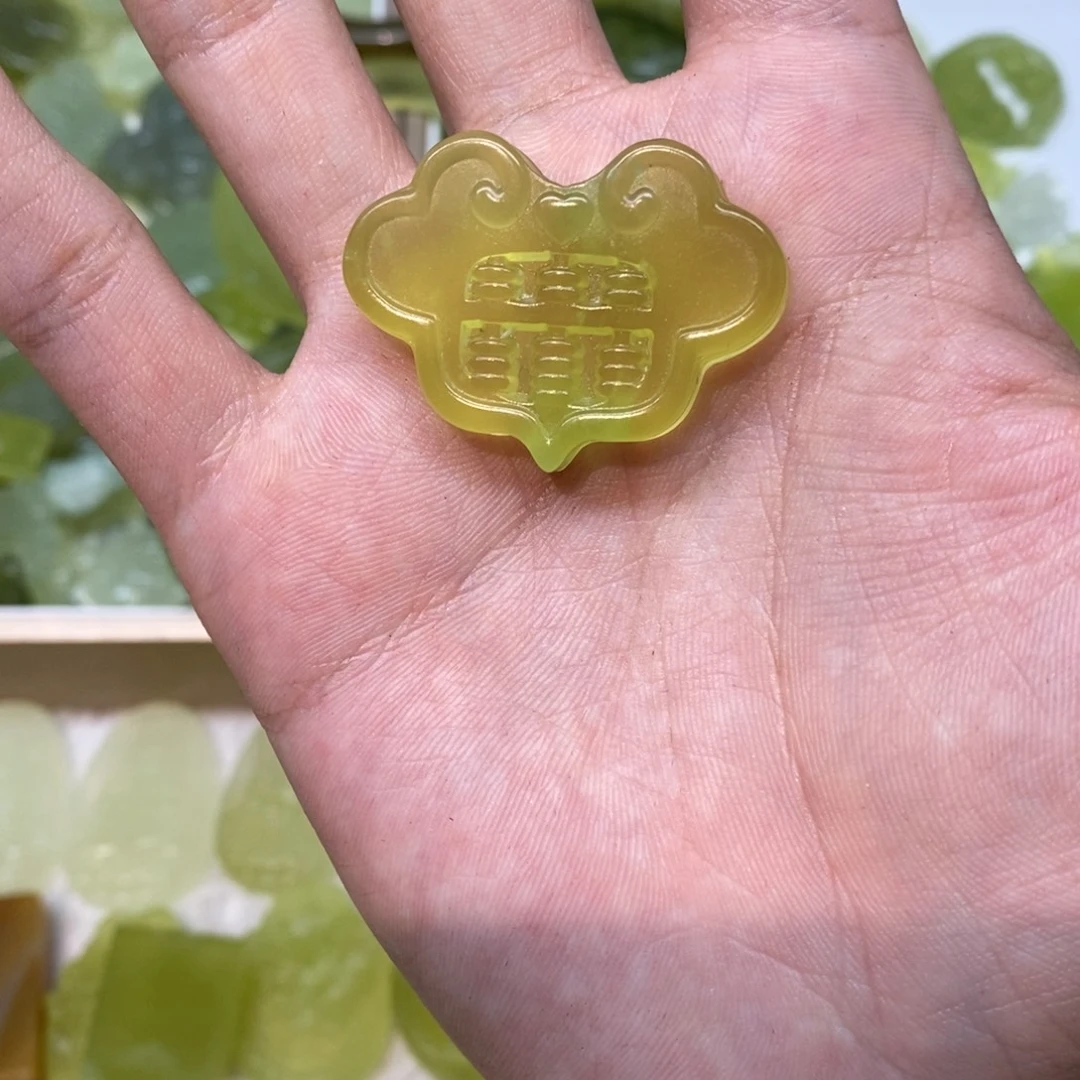 岫玉未镶嵌吊坠(不含链)