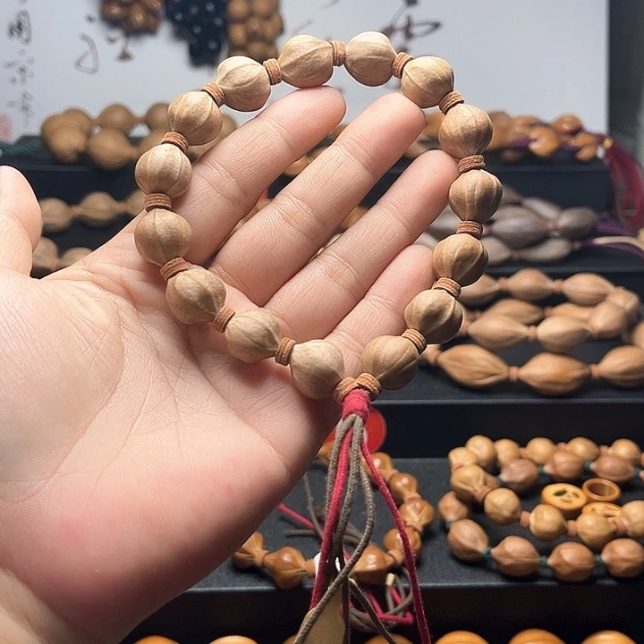 吊坠橄榄核蜜桃 异形 福利 13