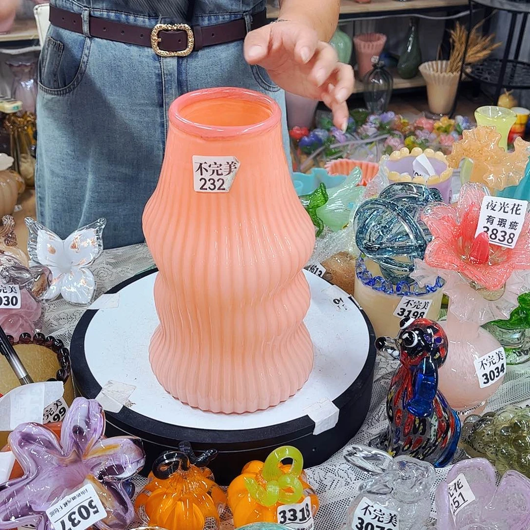 2322 家悦琉璃工艺品不完美