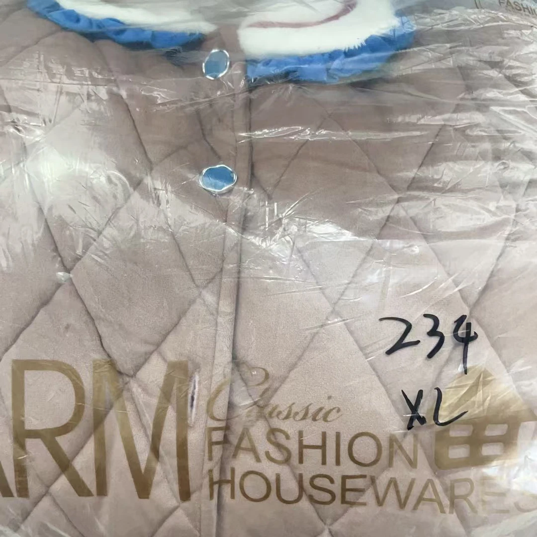 【234】冬季女士雪糕暖肤绒精品高货翻领三层夹棉加厚