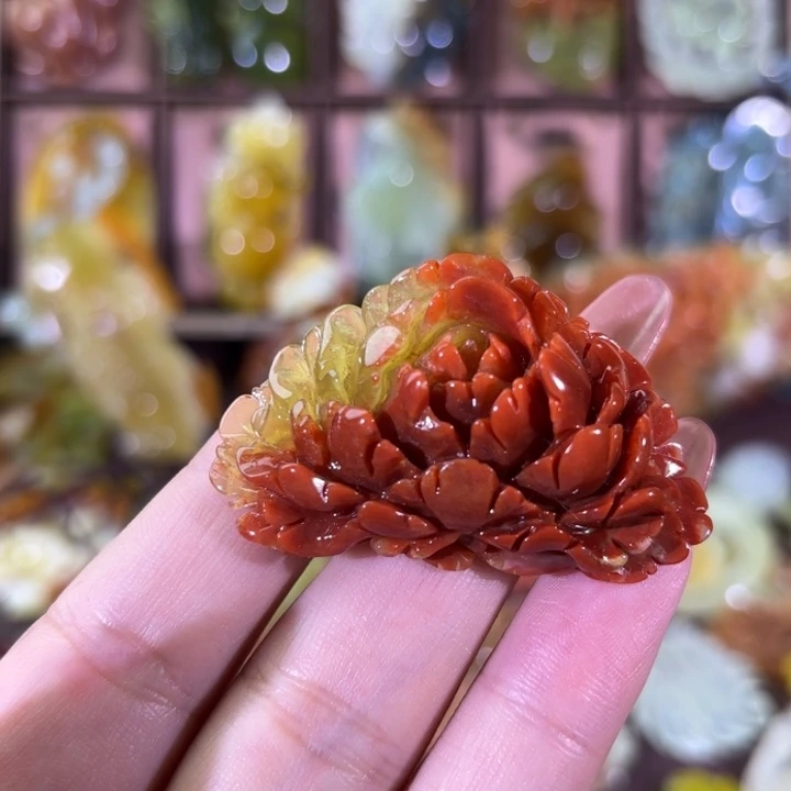 未镶嵌蛇纹石玉颈饰^****^随机发