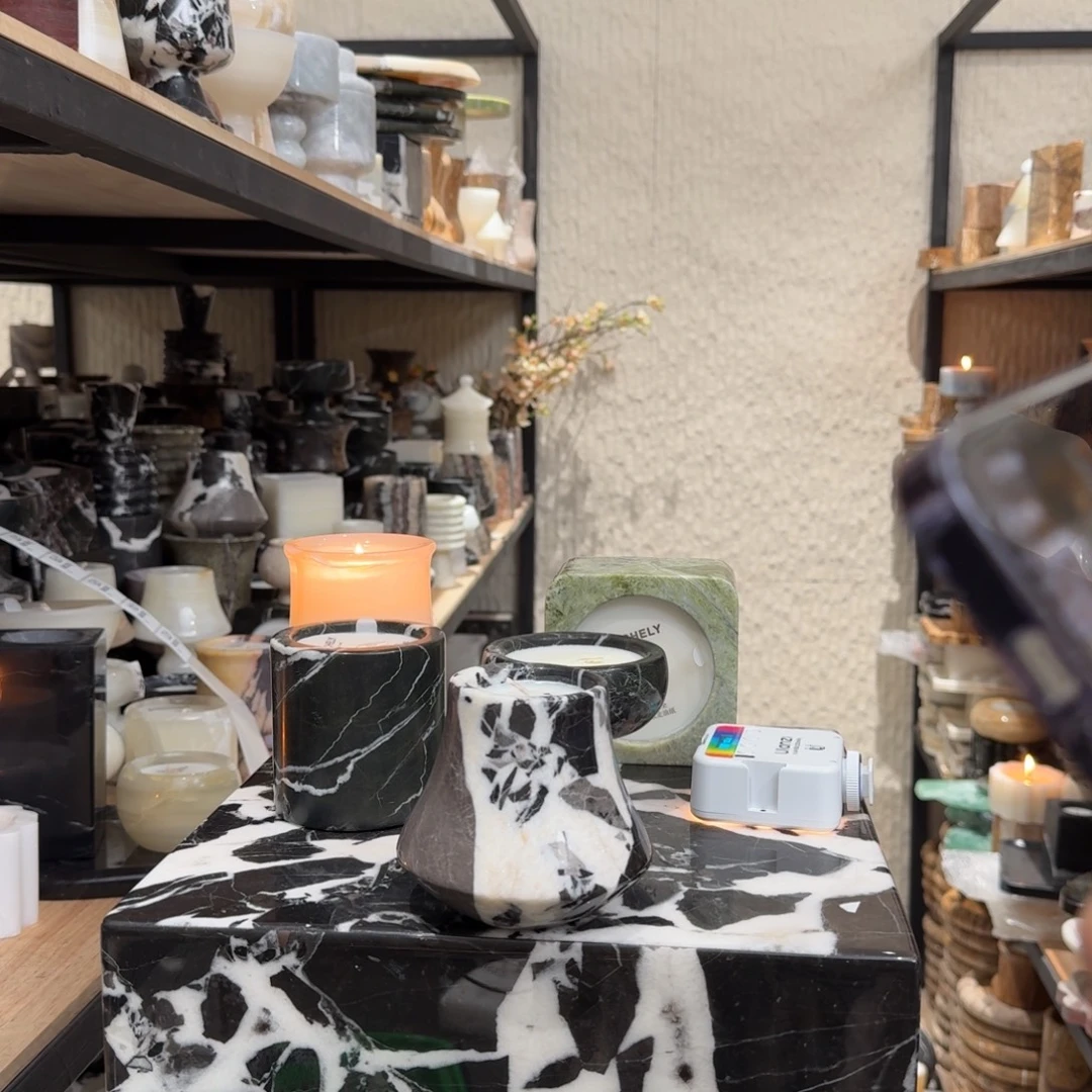 大理石A73。 关机。