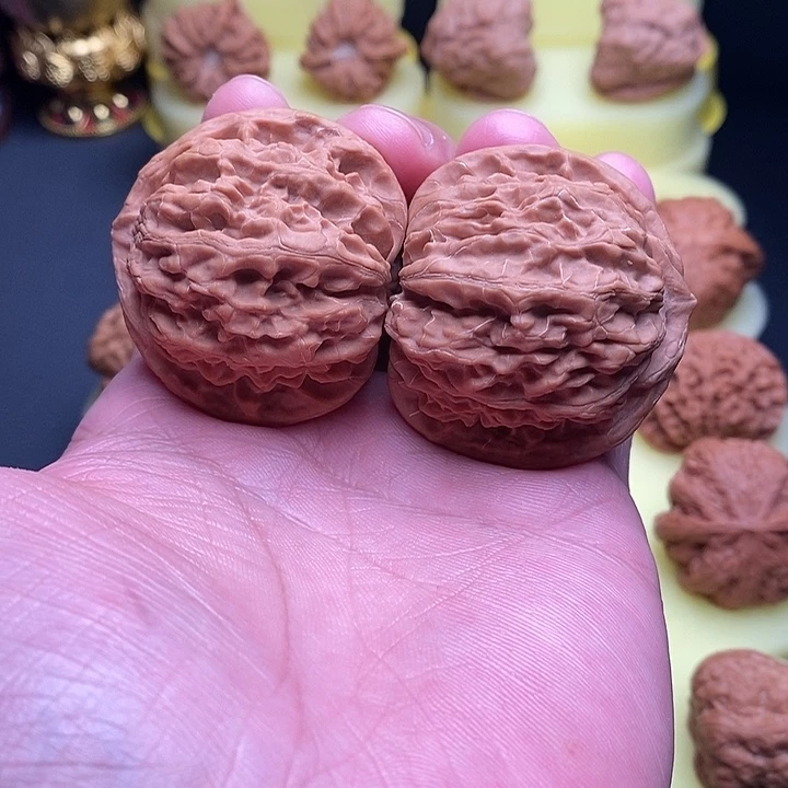 把件文玩核桃46尺金麒麟