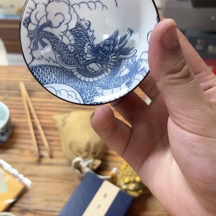 孤品茶具套装等。