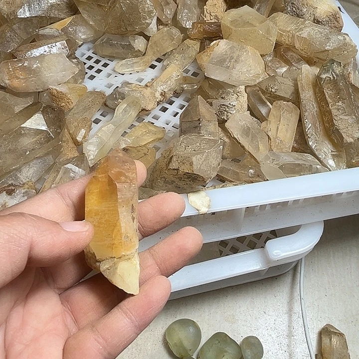 0***0未镶嵌珠宝半成品水晶