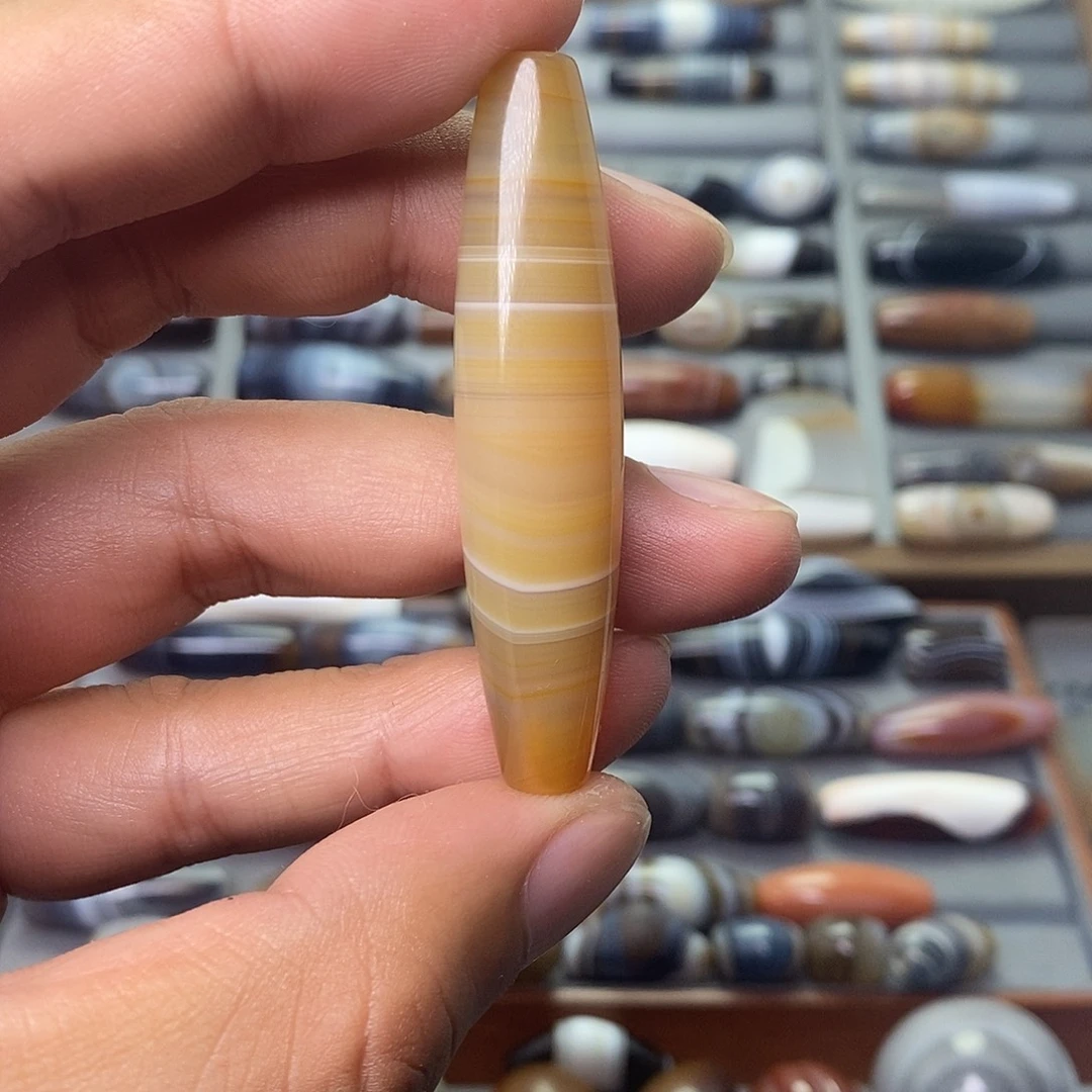 阿***佛玛瑙/玉髓未镶嵌颈饰