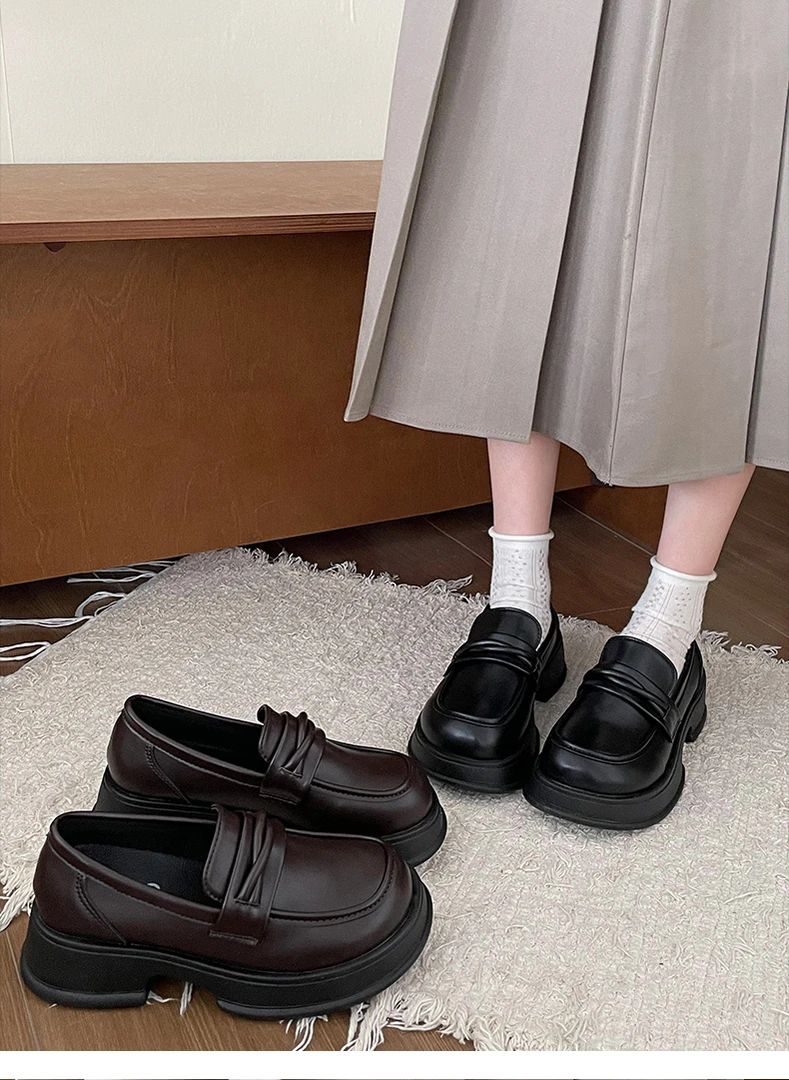 南在南方圆头百搭英伦风黑色厚底小皮鞋女2025新款春季粗跟乐福鞋
