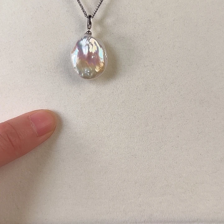 淡水珍珠吊坠(赠链)银S925镶嵌