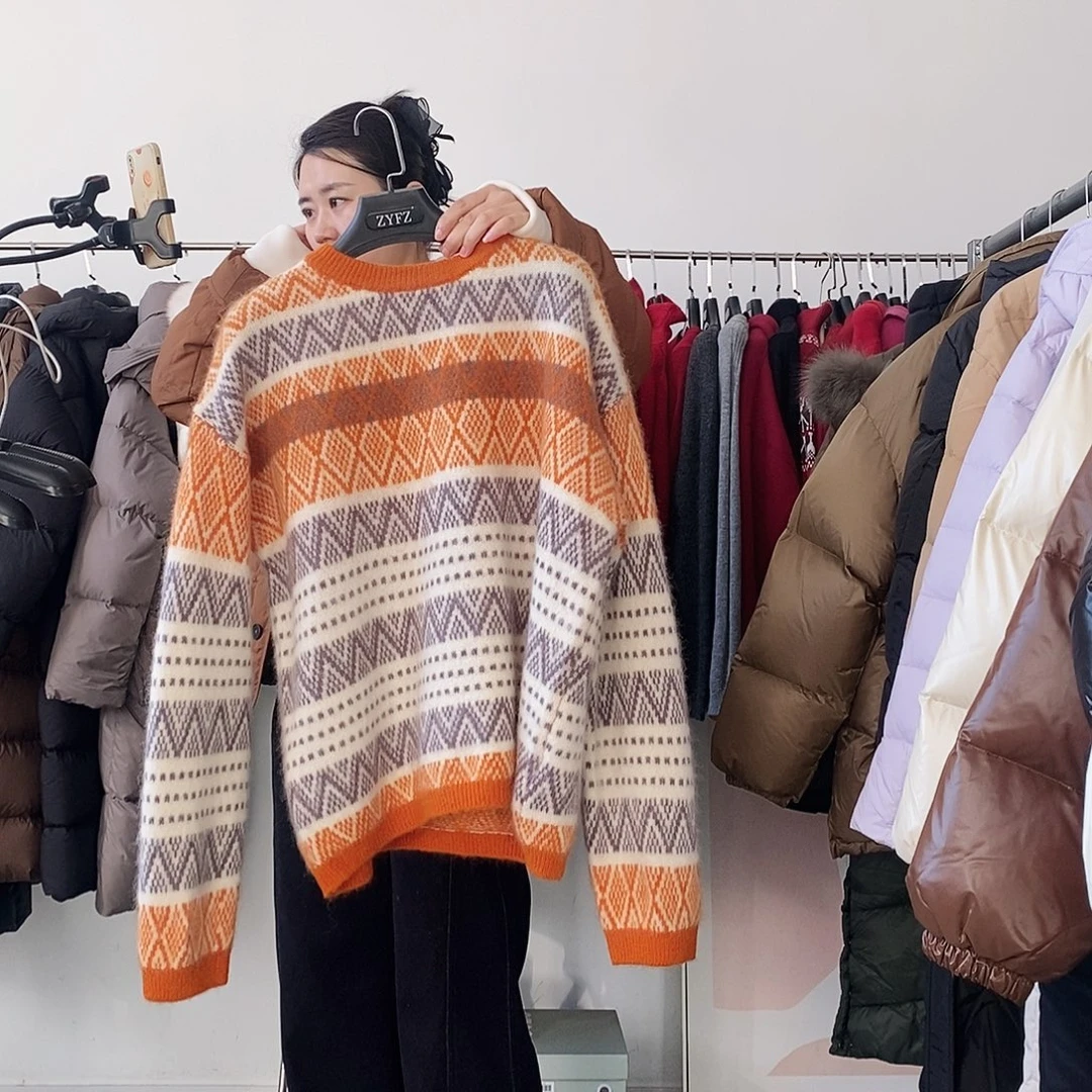 橘色全毛针织衫150斤以内