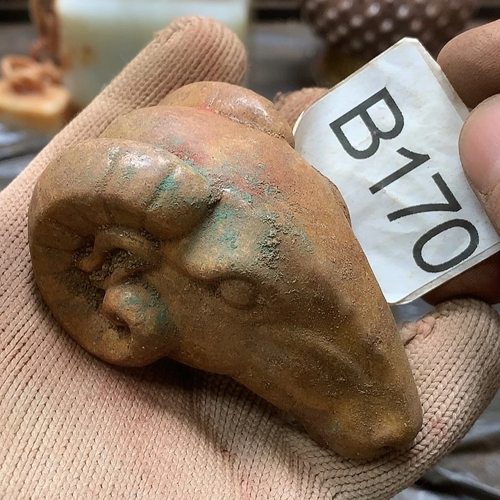 未镶嵌和田玉挂件