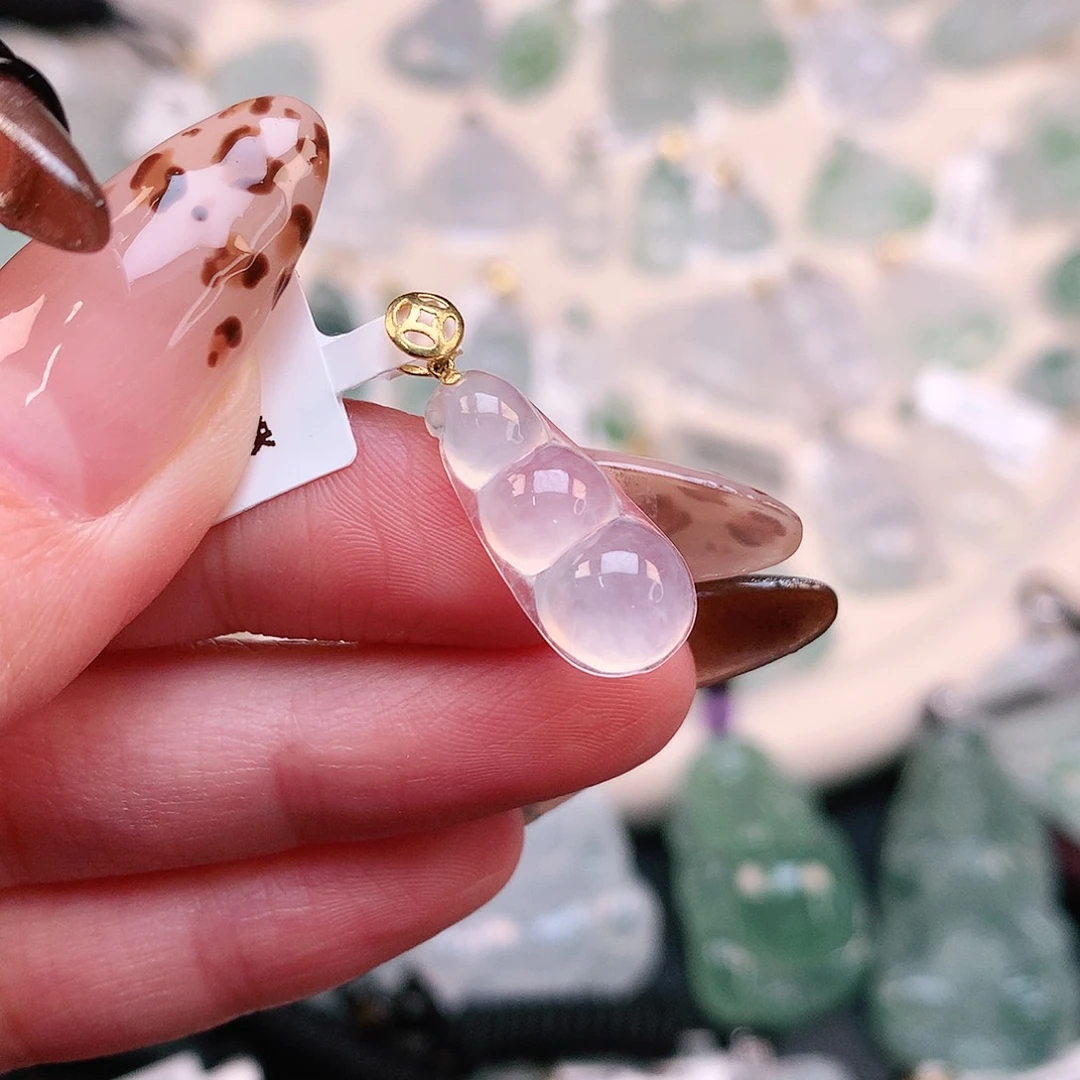 翡翠颈饰18K金镶嵌冰豆24、18.7、8.6、4.8