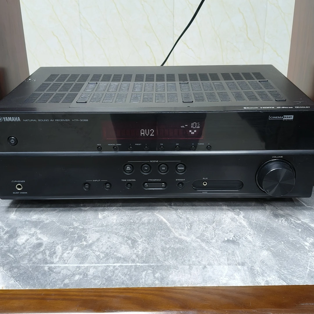 8新  雅马哈功能完好的，邮费自理