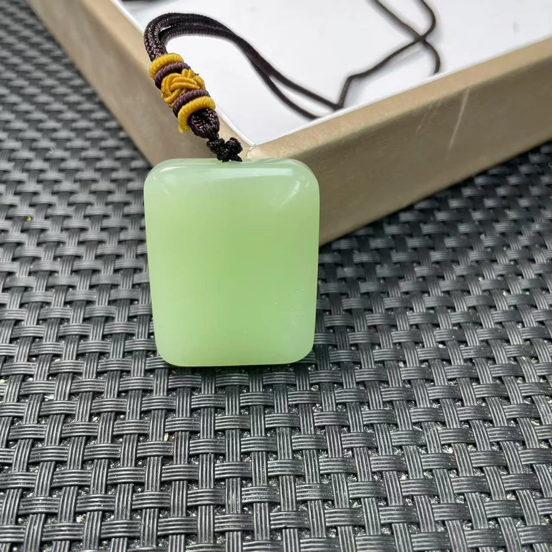 【大喜儿】蜂蜜水小无事带绳吊坠-12WQ1440