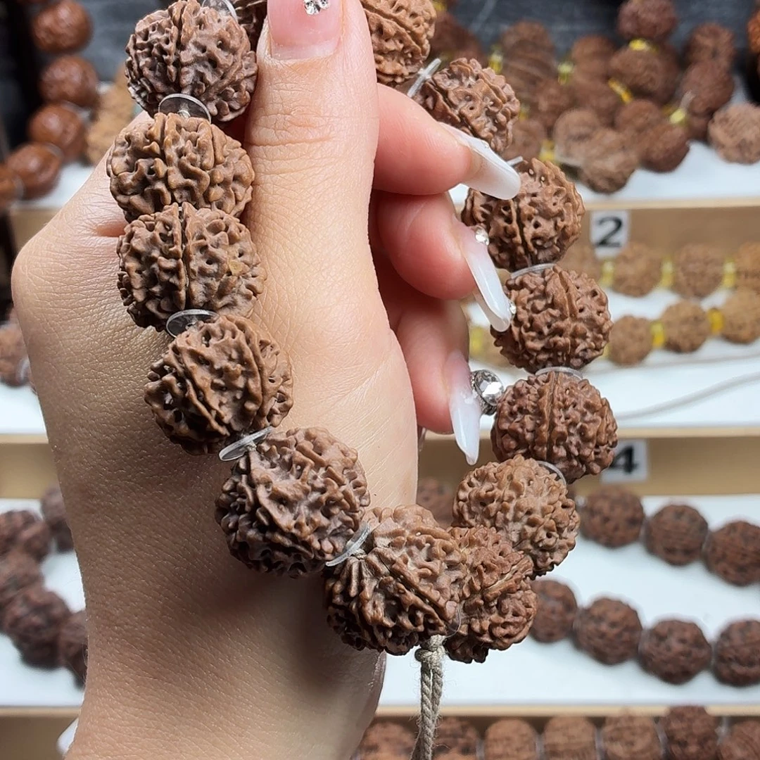 C***0吊坠金刚菩提原生态大金刚