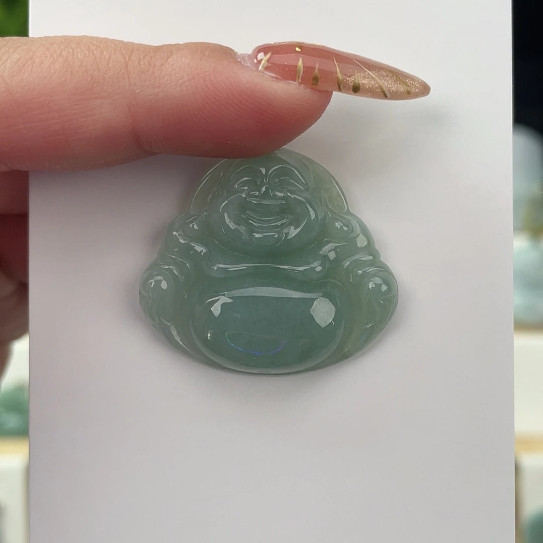 翡翠未镶嵌颈饰佛公