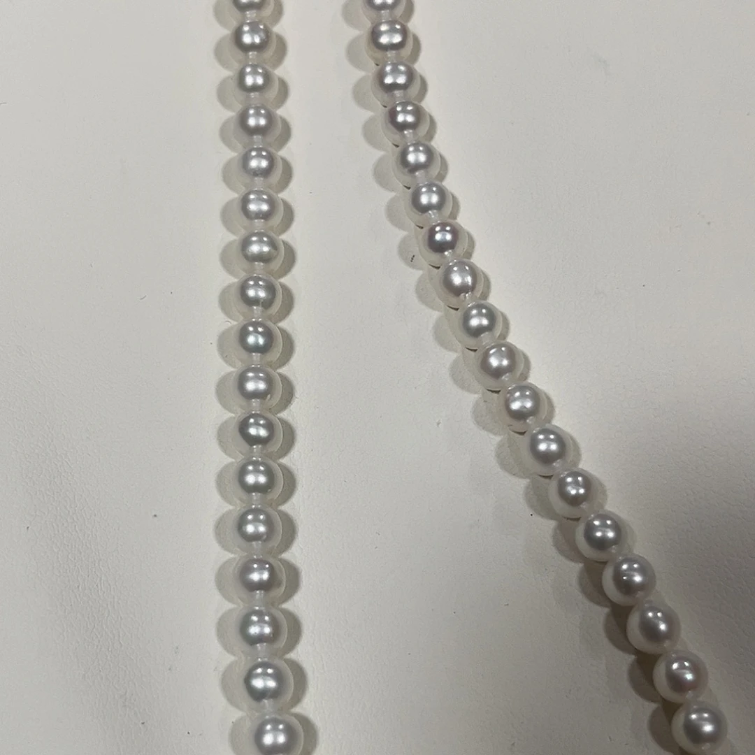 颈饰银S925镶嵌淡水珍珠