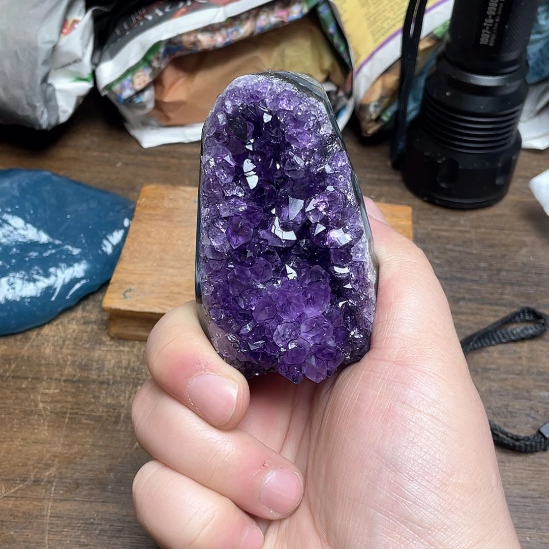 紫晶大型摆件（非配饰）未镶嵌