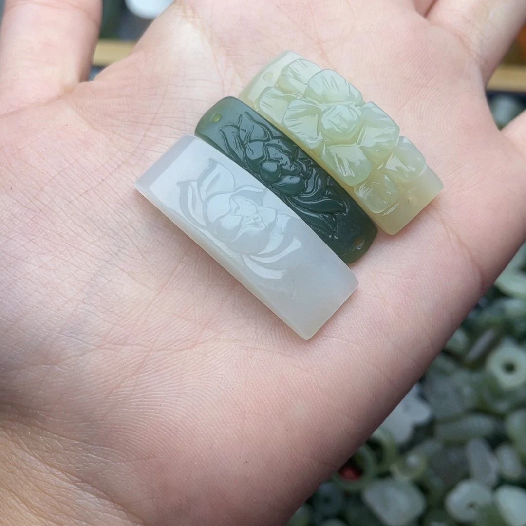 手链未镶嵌和田玉小**·