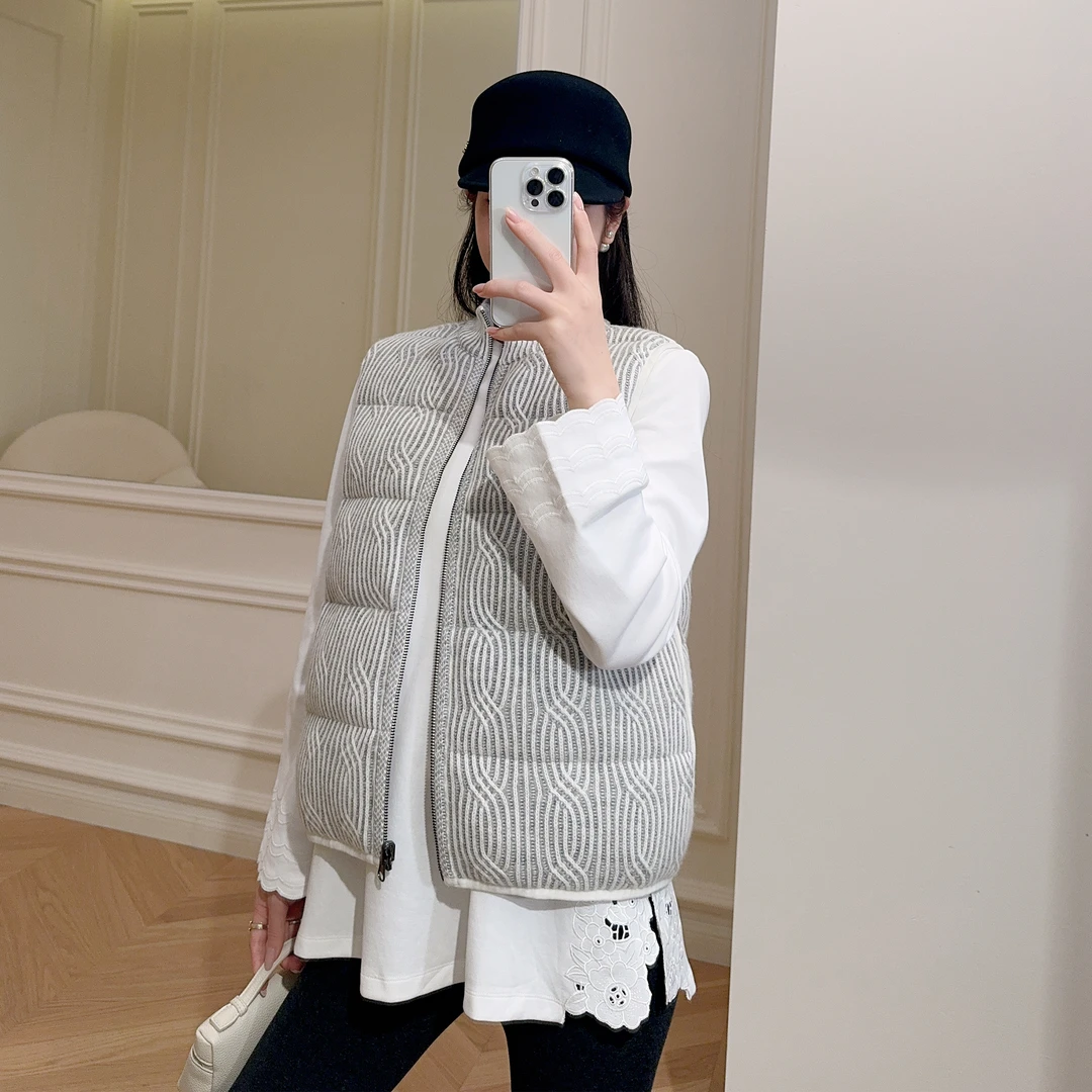 嫚渡100%山羊绒|25高定两面可穿马甲 法式立领拉链无袖白灰鹅绒服