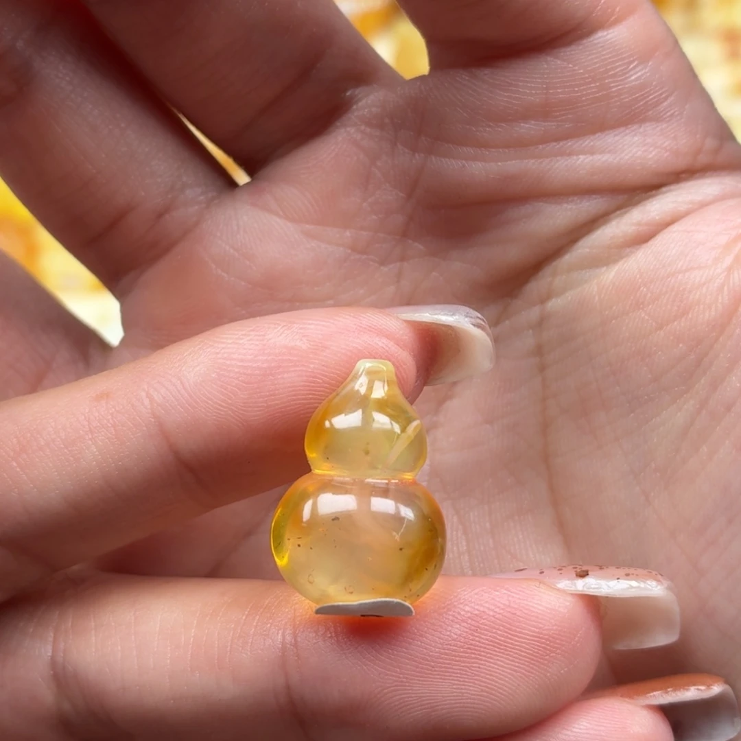 琥珀未镶嵌裸石蜜蜡