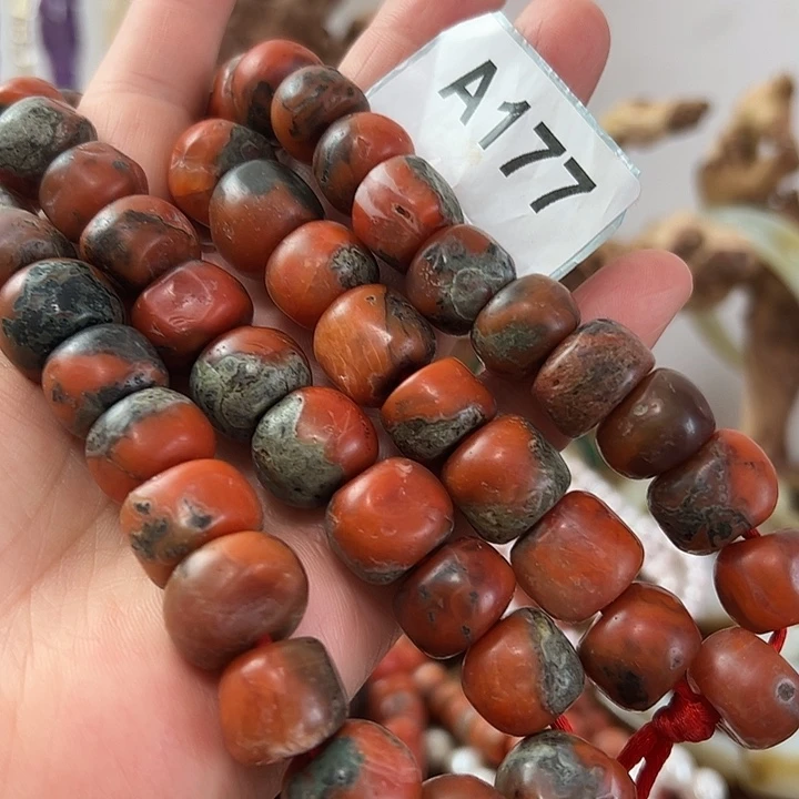 暗***影玛瑙/玉髓未镶嵌颈饰