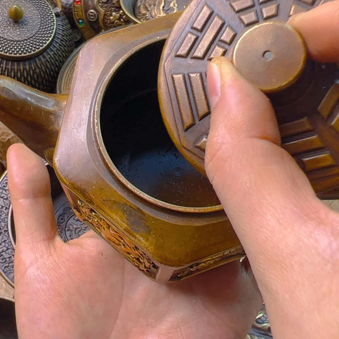 紫金风磨铜四象壶