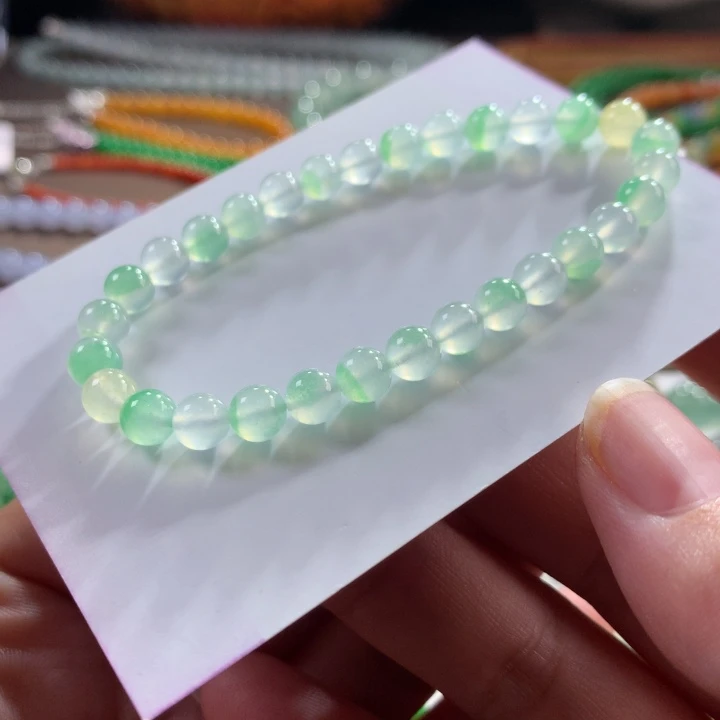 翡翠未镶嵌手链翡翠玻璃钢冰茅台白飘绿花卡6+