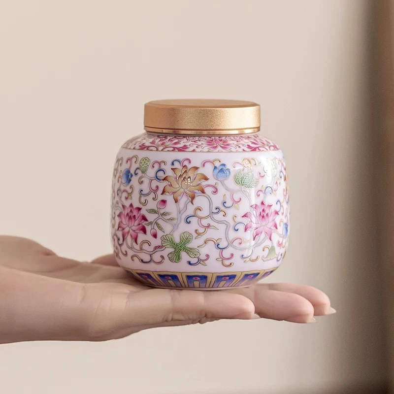 珐琅彩缠枝莲（粉）茶叶罐G102