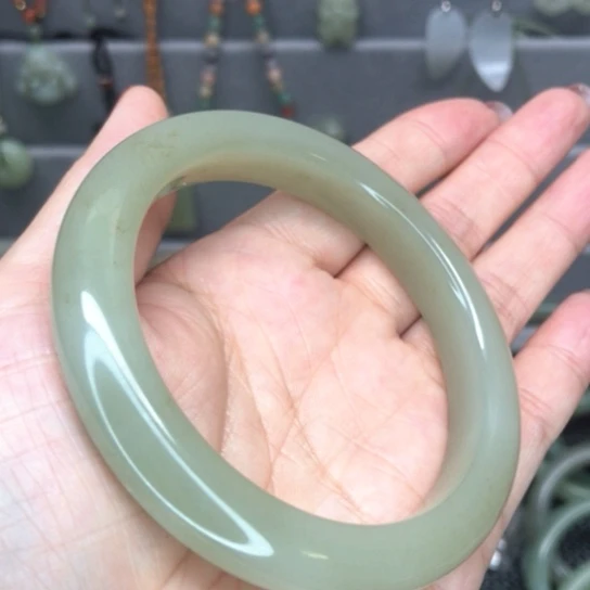 和田玉（青玉）手镯未镶嵌