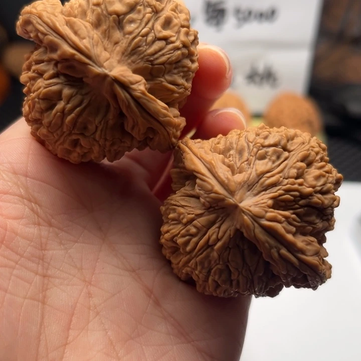 文玩核桃吊坠南疆46