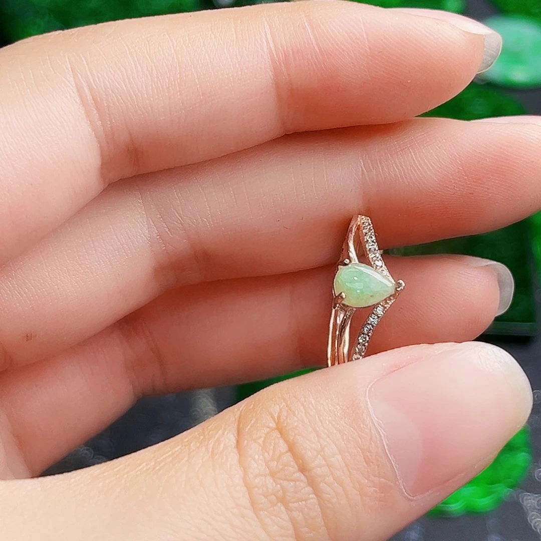 颈饰银S925镶嵌翡翠多样性